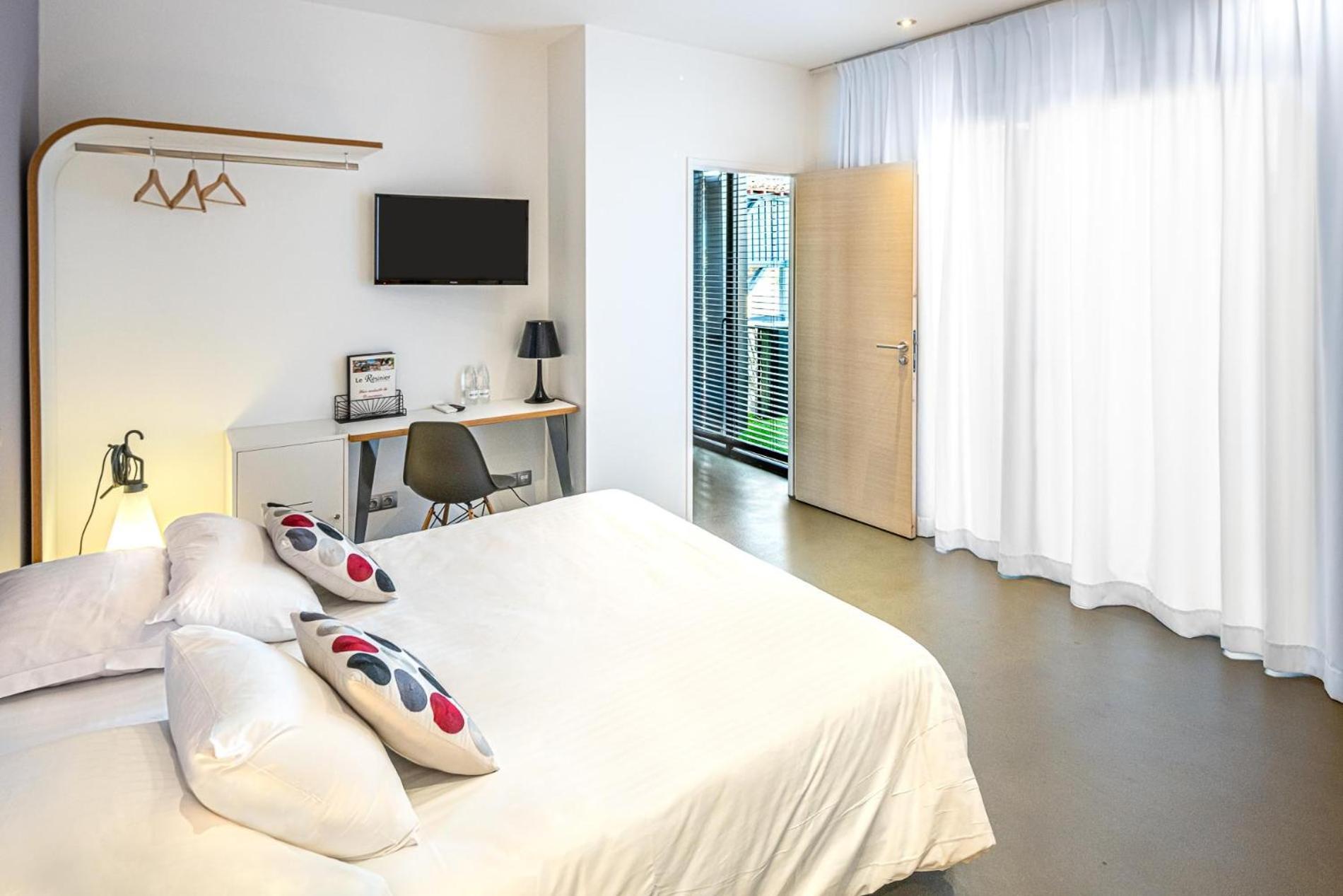 Hotel-Restaurant Le Resinier Le Barp Pokoj fotografie